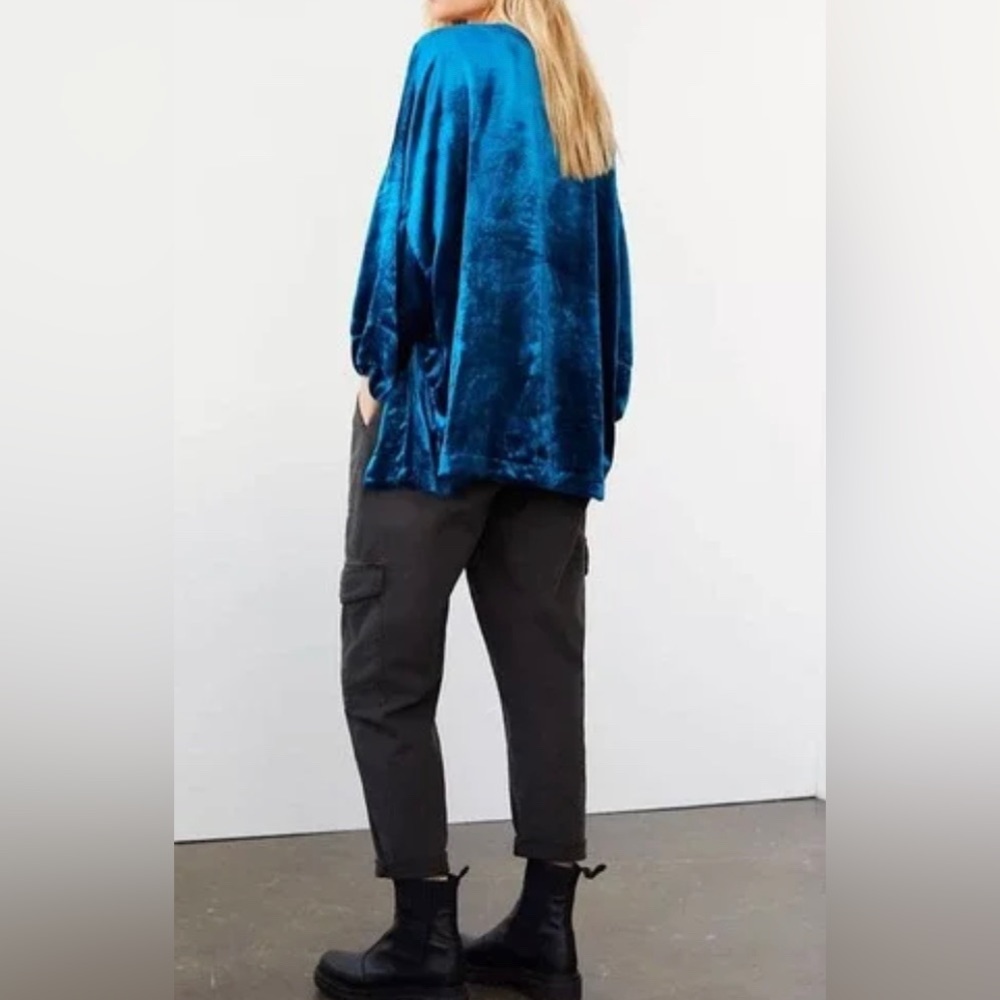 HP❤️❤️NWT Anthropologie Malin Velvet Kimono Jacket - Picture 2 of 9